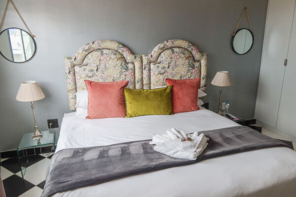 Luxury Rooms Luxury Rooms