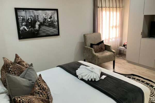 Luxury Bedrooms En-Suite Luxury Bedrooms En-Suite